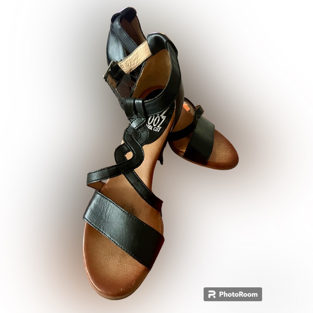 Miz Mooz Pixie black leather shoes size 38